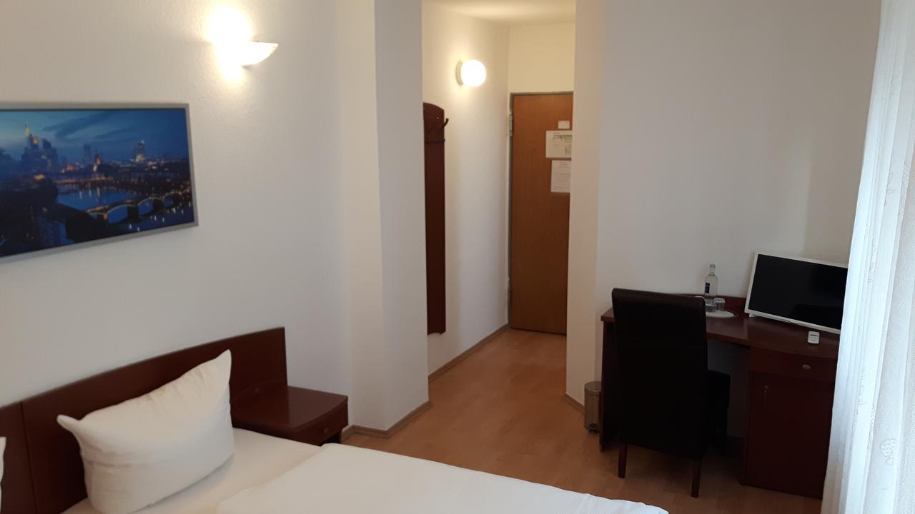Hotel Aurelia فرانكفورت المظهر الخارجي الصورة